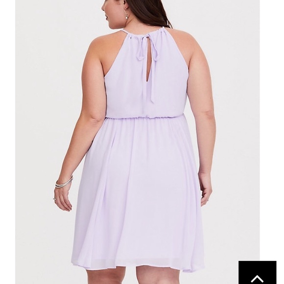 LILAC HALTER NECK CHIFFON DRESS - Picture 3 of 4